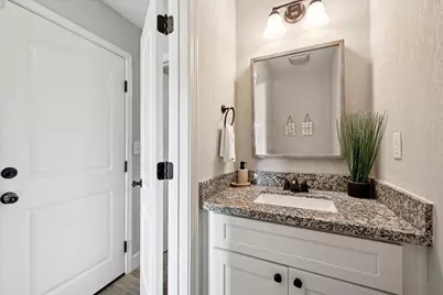 13525 Leaning Oaks Drive, Beaumont, TX 77713 - Photo 32