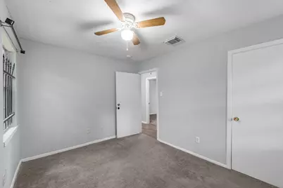 9410 Rosehaven Drive, Houston, TX 77051 - Photo 16
