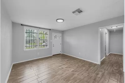 9410 Rosehaven Drive, Houston, TX 77051 - Photo 12