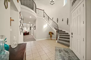 2215 Golden Bay Ln Ln, Richmond, TX 77469 - Photo 4