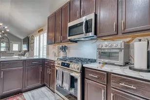 18306 W Hardy Rd, Houston, TX 77073 - Photo 12