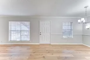 3224 Timmons Ln, Houston, TX 77027 - Photo 4