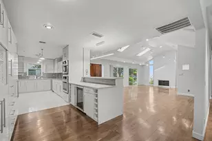 2723 Nottingham St, Houston, TX 77005 - Photo 14