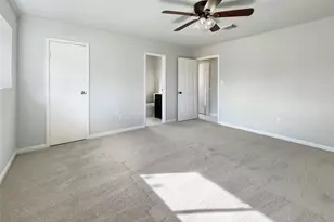 205 Bastrop St, Angleton, TX 77515 - Photo 4