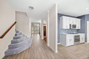 2207 Thistlerock Ln, Sugar Land, TX 77479 - Photo 8