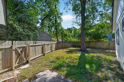 22 N Wavy Oak Circle, The Woodlands, TX 77381 - Photo 34