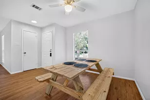 22 N Wavy Oak Cir, The Woodlands, TX 77381 - Photo 6