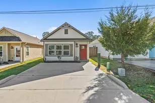 16721 Stonefield, Montgomery, TX 77316 - Photo 2