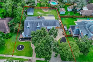 404 Huckleberry Dr, Lake Jackson, TX 77566 - Photo 40