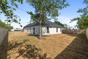 2805 Clarks Ln, Bryan, TX 77808 - Photo 30