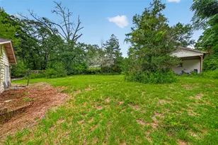 141 Town and Country Dr, Huntsville, TX 77320 - Photo 32