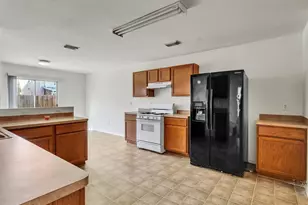 14442 Junction Pl Dr, Houston, TX 77045 - Photo 8