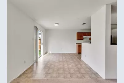 14442 Junction Place Drive, Houston, TX 77045 - Photo 10