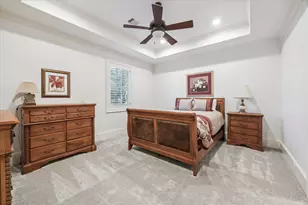 8610 Cedarbrake Dr, Houston, TX 77055 - Photo 32