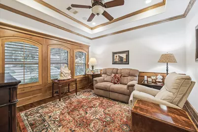 8610 Cedarbrake Drive, Houston, TX 77055 - Photo 6