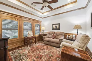 8610 Cedarbrake Dr, Houston, TX 77055 - Photo 6