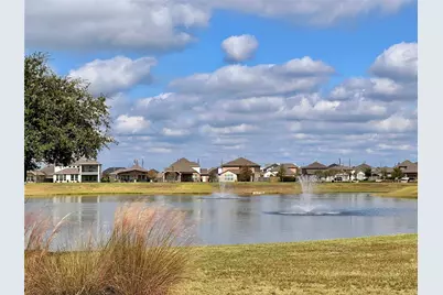 4806 Crescent Lake Circle, Baytown, TX 77521 - Photo 8