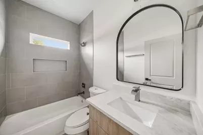 4314 Stassen Street #B, Houston, TX 77051 - Photo 10