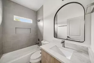 4314 Stassen St, Houston, TX 77051 - Photo 10