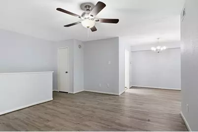 2744 Briarhurst Drive #49, Houston, TX 77057 - Photo 8