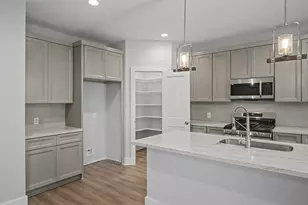 3317 Colorado, Dickinson, TX 77539 - Photo 6