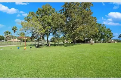 234 Candlelight Lane, Livingston, TX 77351 - Photo 10