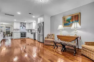 13511 Queensbury Ln, Houston, TX 77079 - Photo 10