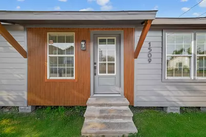 1509 Moody Street, Houston, TX 77009 - Photo 2