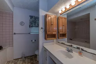 1450 Bassett St, Orange, TX 77632 - Photo 26