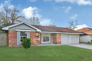 1853 El Mar Ln, Seabrook, TX 77586 - Photo 1