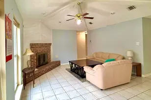 8026 Suspiro Dr, Houston, TX 77083 - Photo 10