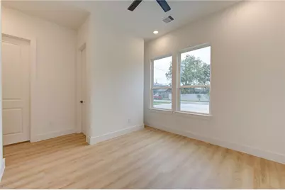4029 Knoxville Street #B, Houston, TX 77051 - Photo 10