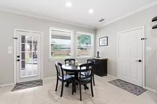 3820 Lake View Dr, Pearland, TX 77581 - Photo 16