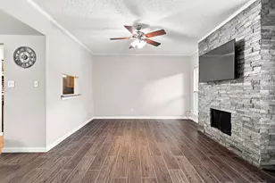 5711 Sugar Hill Dr, Houston, TX 77057 - Photo 2