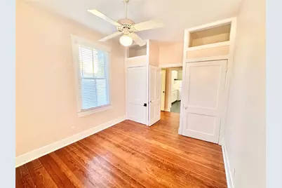 2119 Avenue O 1/2 #Up, Galveston, TX 77550 - Photo 14