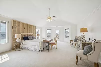 151 Tamana Drive, Tiki Island, TX 77554 - Photo 4