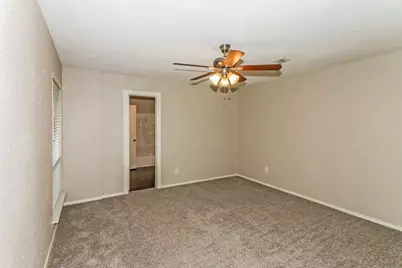 3002 Sherborne Street, Pearland, TX 77584 - Photo 10