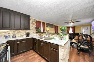 1040 County Rd 5007, Cleveland, TX 77327 - Photo 10