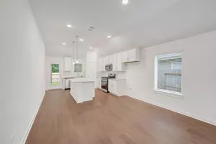 22708 Hackberry Leaf Dr, New Caney, TX 77357 - Photo 4
