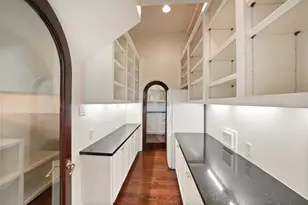 5607 Walnut Point Dr, Houston, TX 77345 - Photo 22