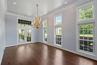 5607 Walnut Point Drive, Houston, TX 77345 - Photo 10
