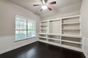 10 Pilot Rock Pl, Tomball, TX 77375 - Photo 4