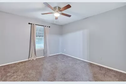 15715 Fleetwood Oaks Drive, Houston, TX 77079 - Photo 22