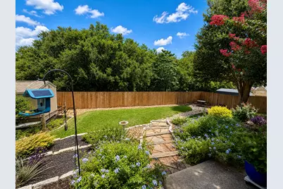 2902 Twisted Oak Drive, Brenham, TX 77833 - Photo 2