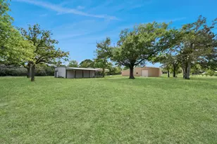 460 High Meadows Rd, Bellville, TX 77418 - Photo 34
