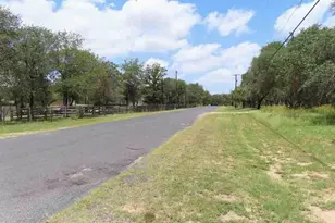 1627 Terrell Bend, San Antonio, TX 78264 - Photo 6