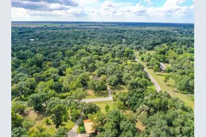 000 Tx-35, Van Vleck, TX 77482 - Photo 1