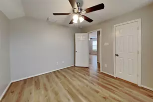 22076 Knights Cove Dr, Kingwood, TX 77339 - Photo 14
