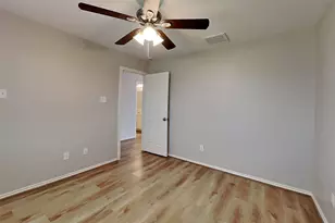 22076 Knights Cove Dr, Kingwood, TX 77339 - Photo 16