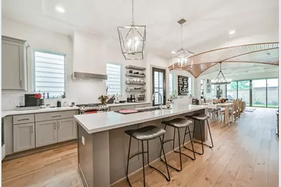 801 Fisher Street #A, Houston, TX 77018 - Photo 6